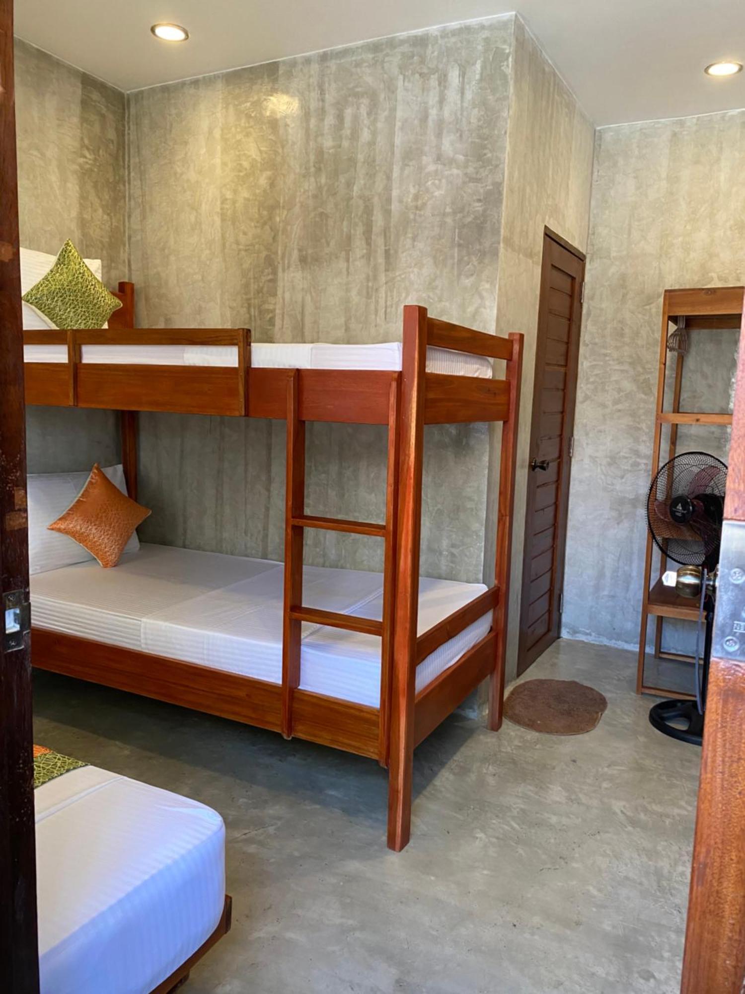 Rl Harbor Inn Annex 엘니도 외부 사진